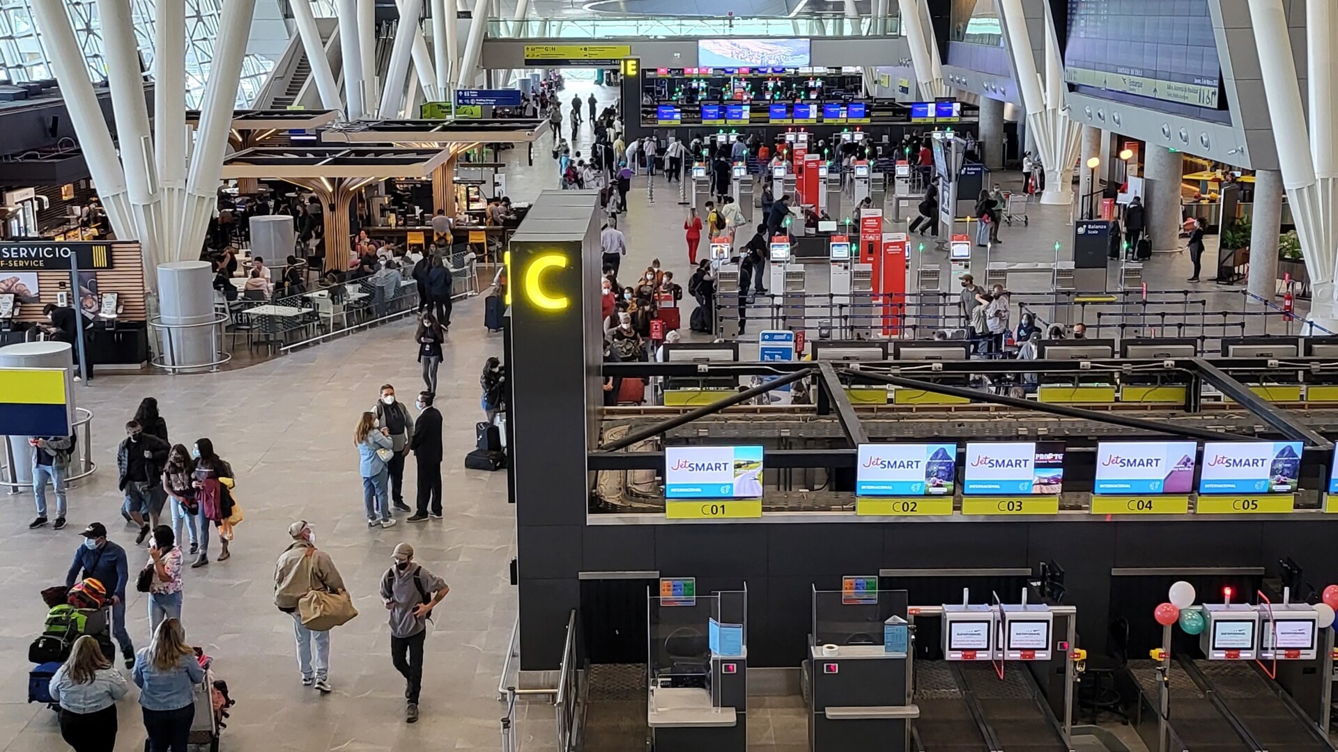Terminal international (T2) de l'aéroport de Santiago