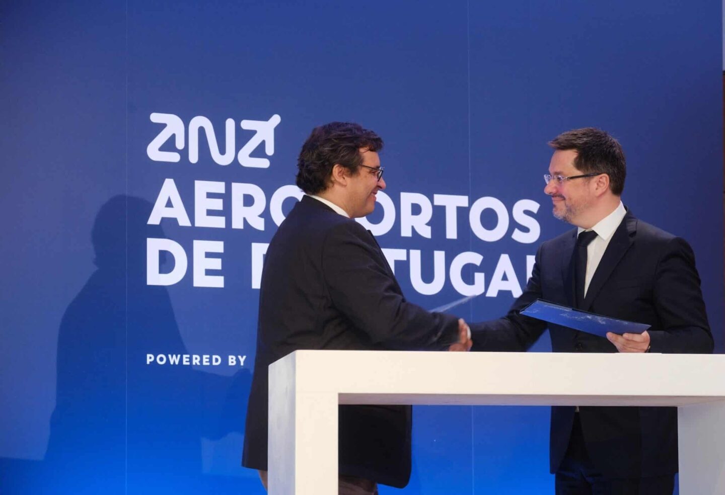 Nouvel aéroport de Lisbonne : VINCI Airports réaffirme son engagement pour le développement de l’économie portugaise